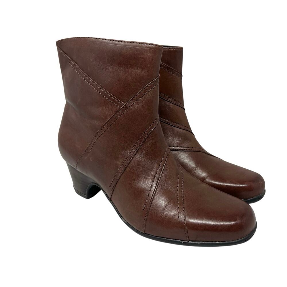 Clark’s Artisan Leyden Candle Leather Ankle Boots in Chocolate Brown 8.5
